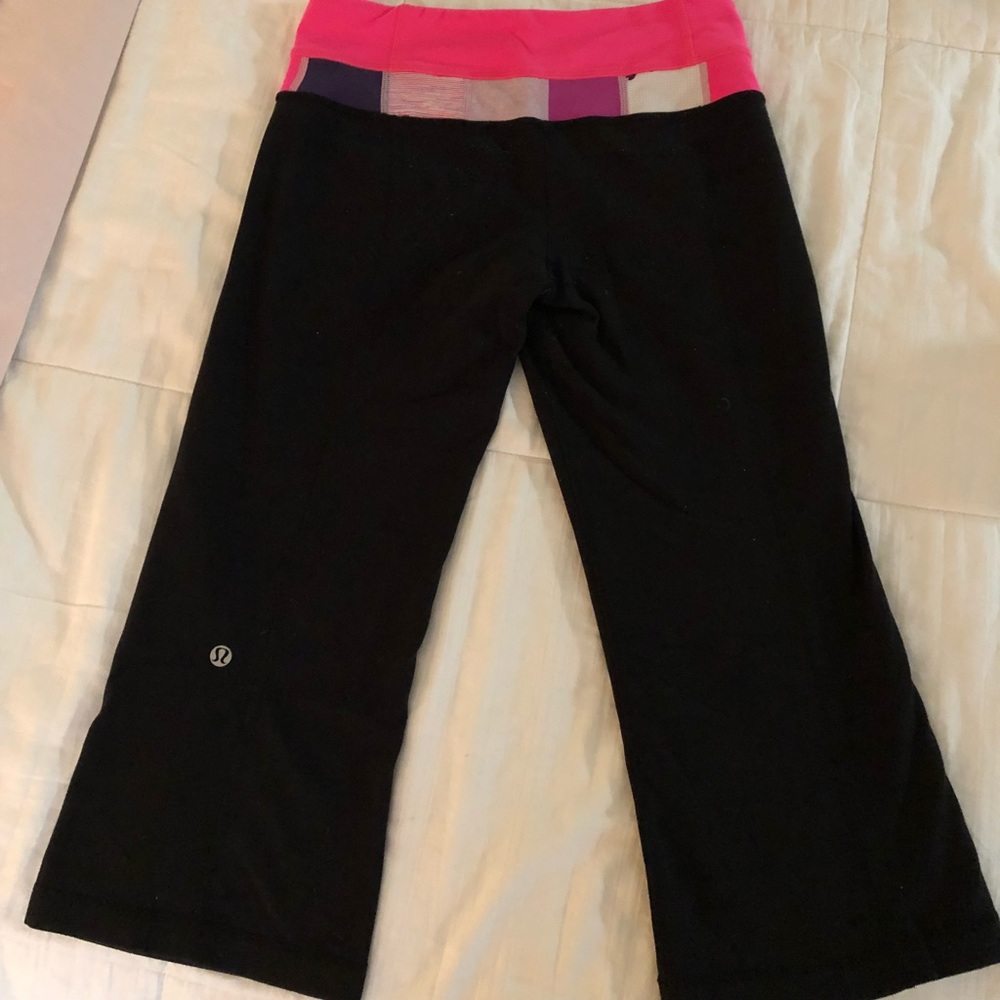 Lululemon Reversible Cropped Flare Yoga Pant